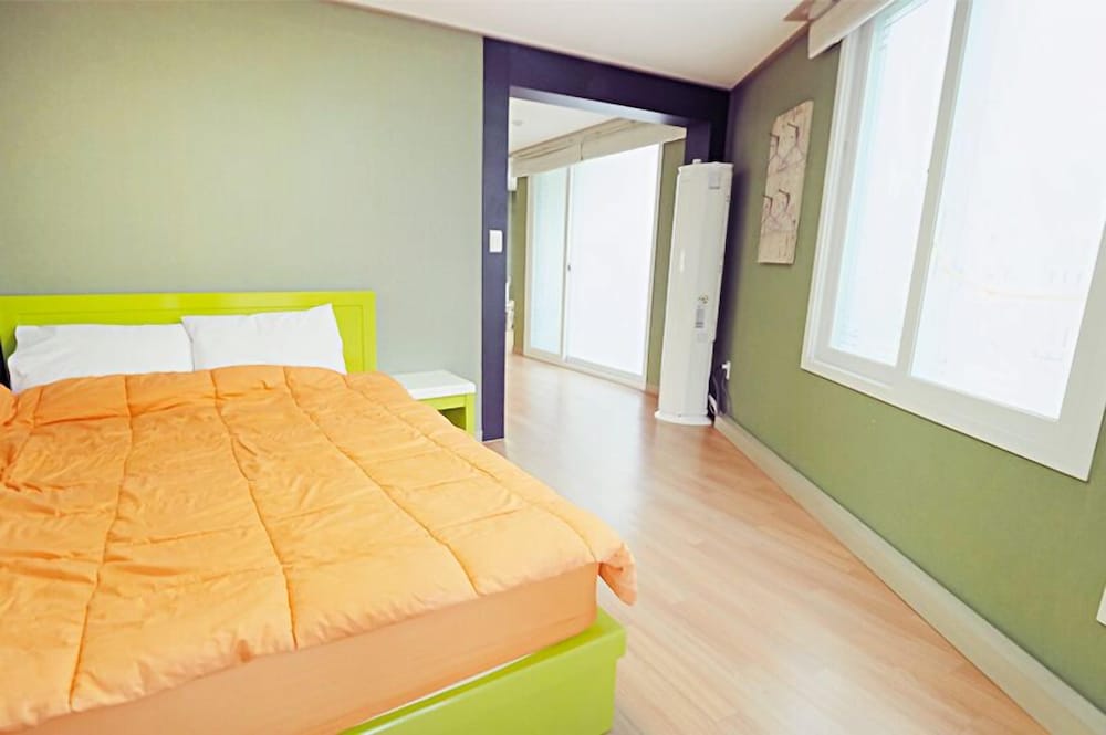 Gapyeong Apple Lodge Pension 16/50