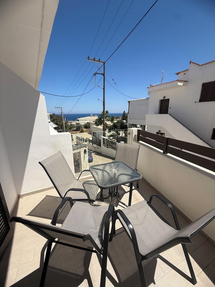 Kasteli Studios and Apartments 36/49