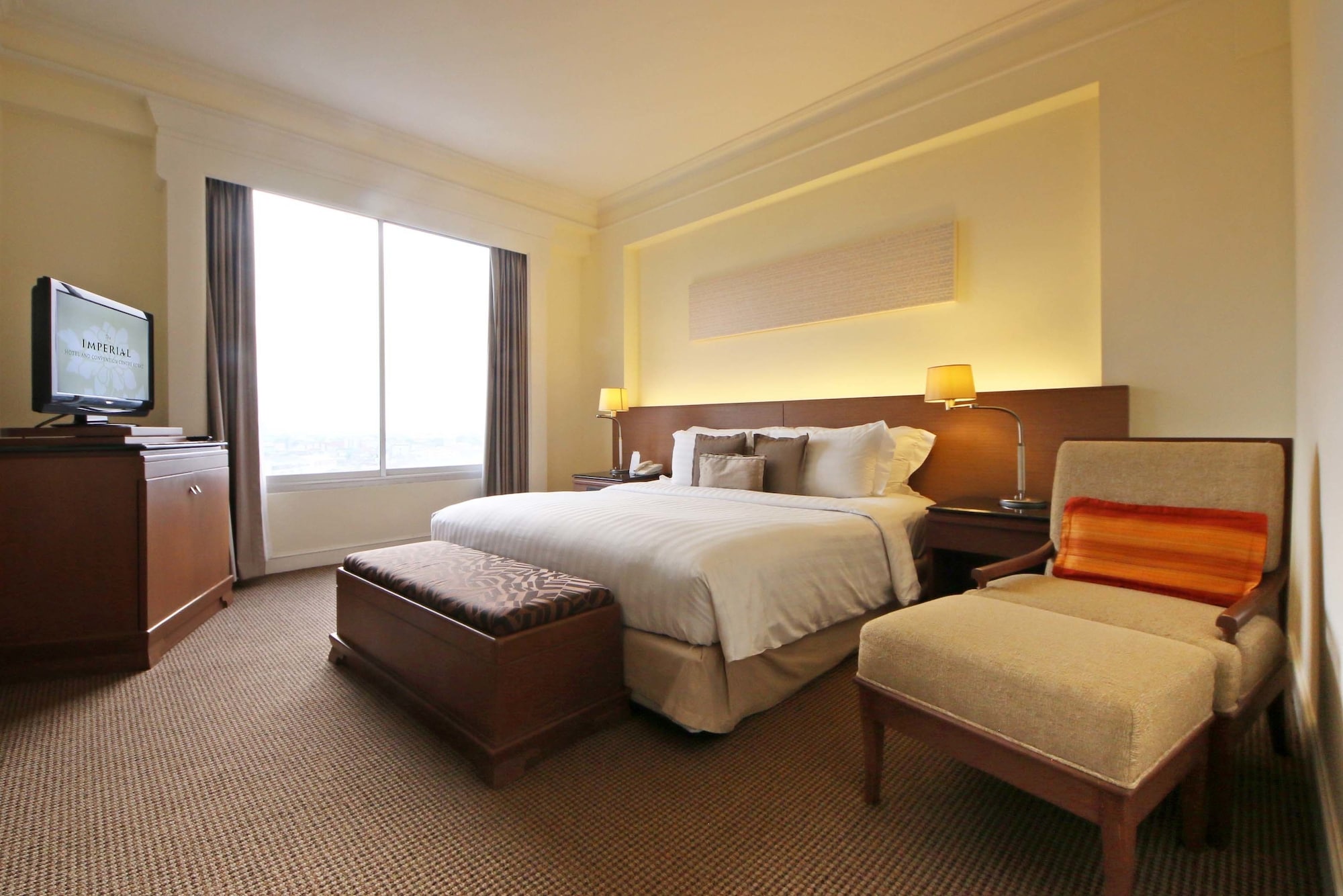 Junior Suite King Bed