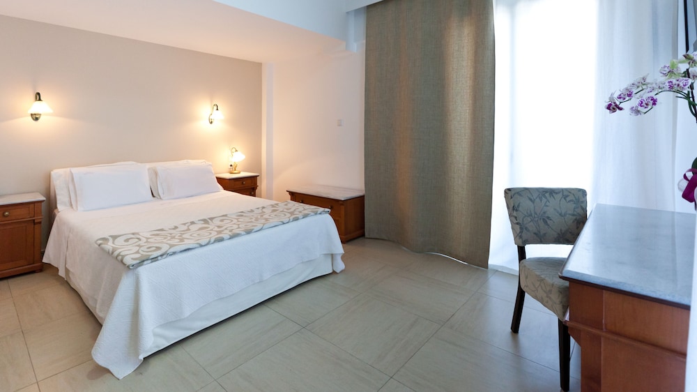 Olympic Village 13/45