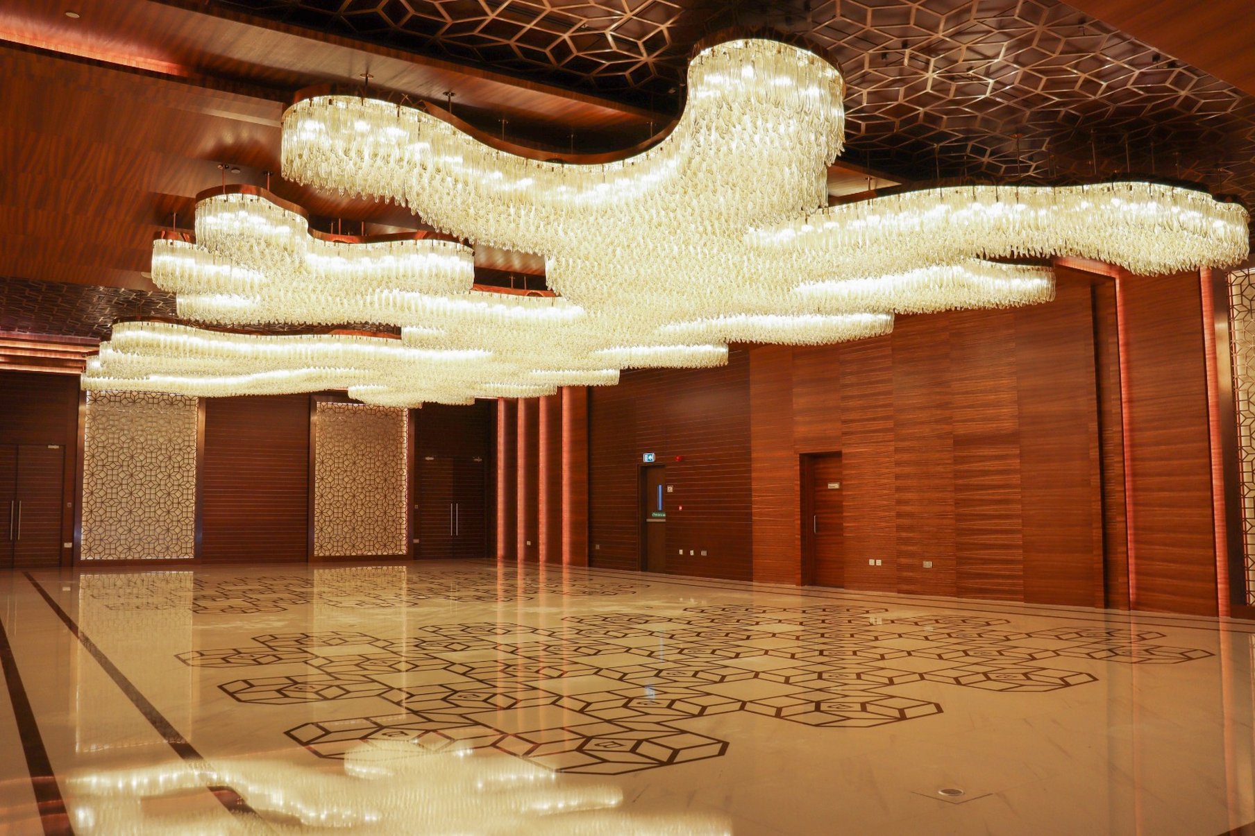 The Bentley Luxury Hotel and Suites Doha 30/60