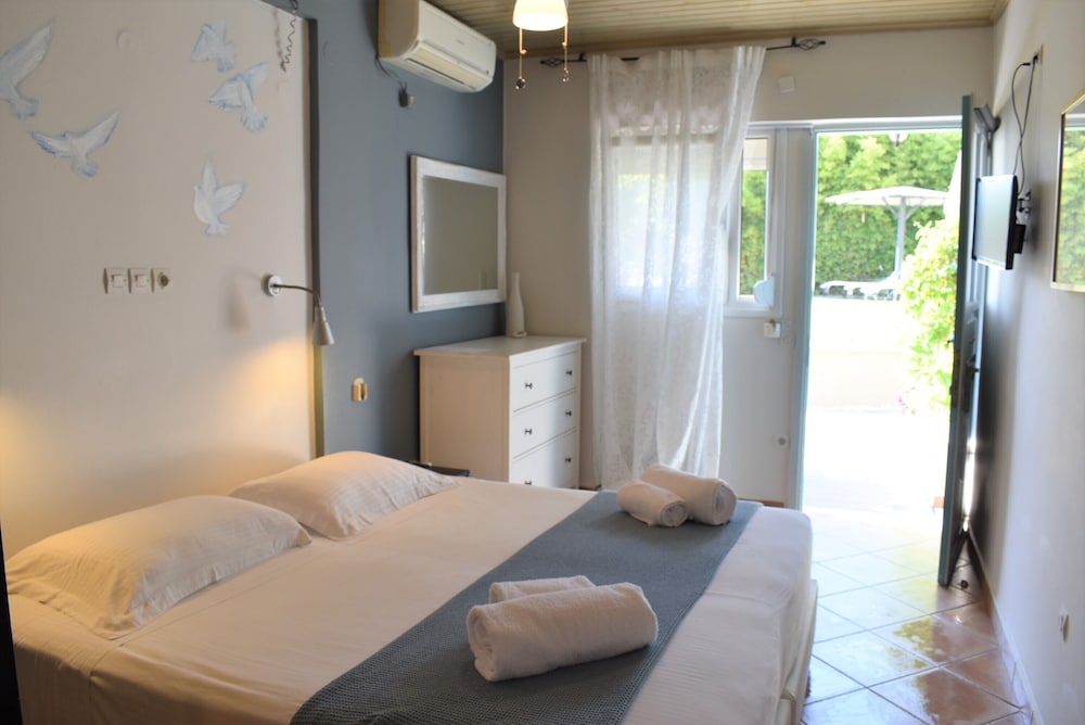 Simatos Apartments & Studios 12/50