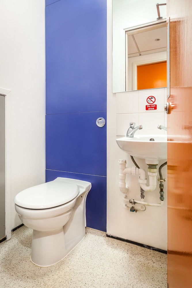 LSE HIGH HOLBORN 36/45