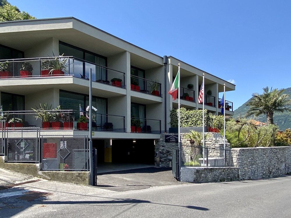 Hotel Lago 1/50