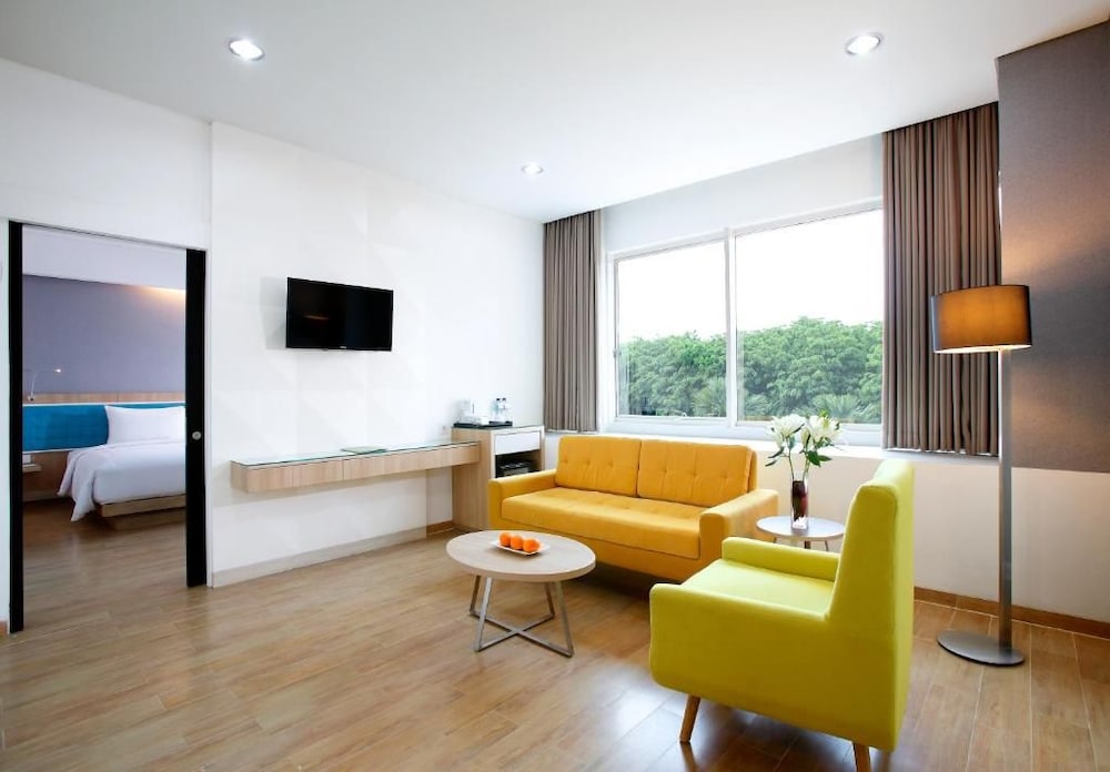 Hotel Santika Kelapa Gading 28/36