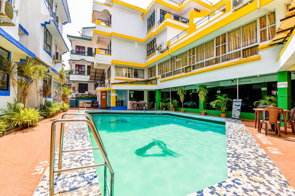 ALOR HOLIDAY RESORT HOTEL 49/50