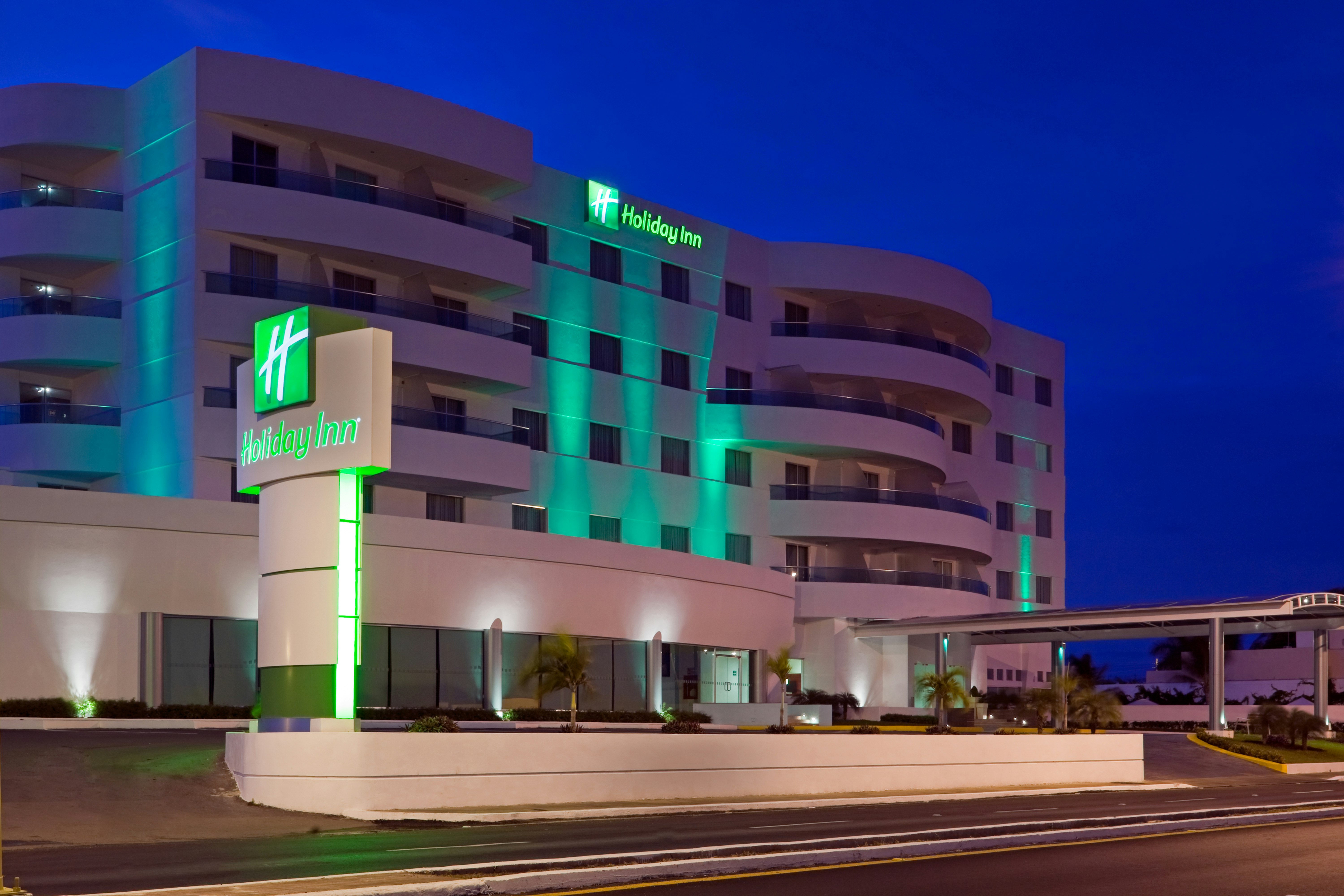 HOLIDAY INN CAMPECHE 7/78