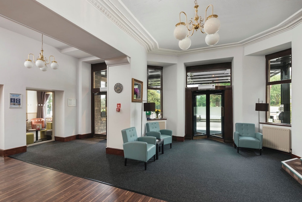Tarbet Hotel 26/58