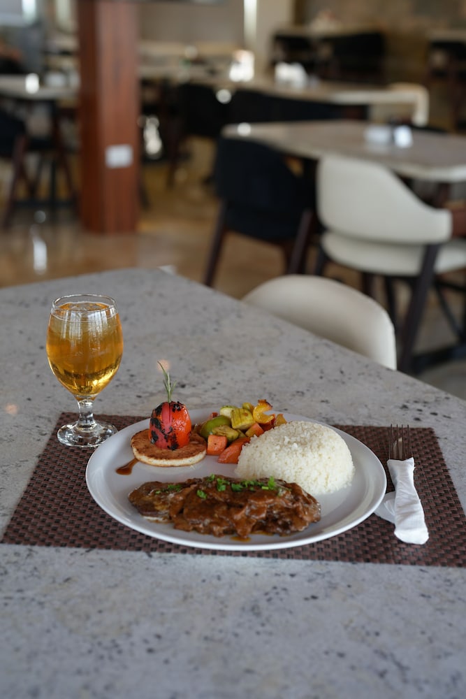Mar Charbel Hotel 43/55