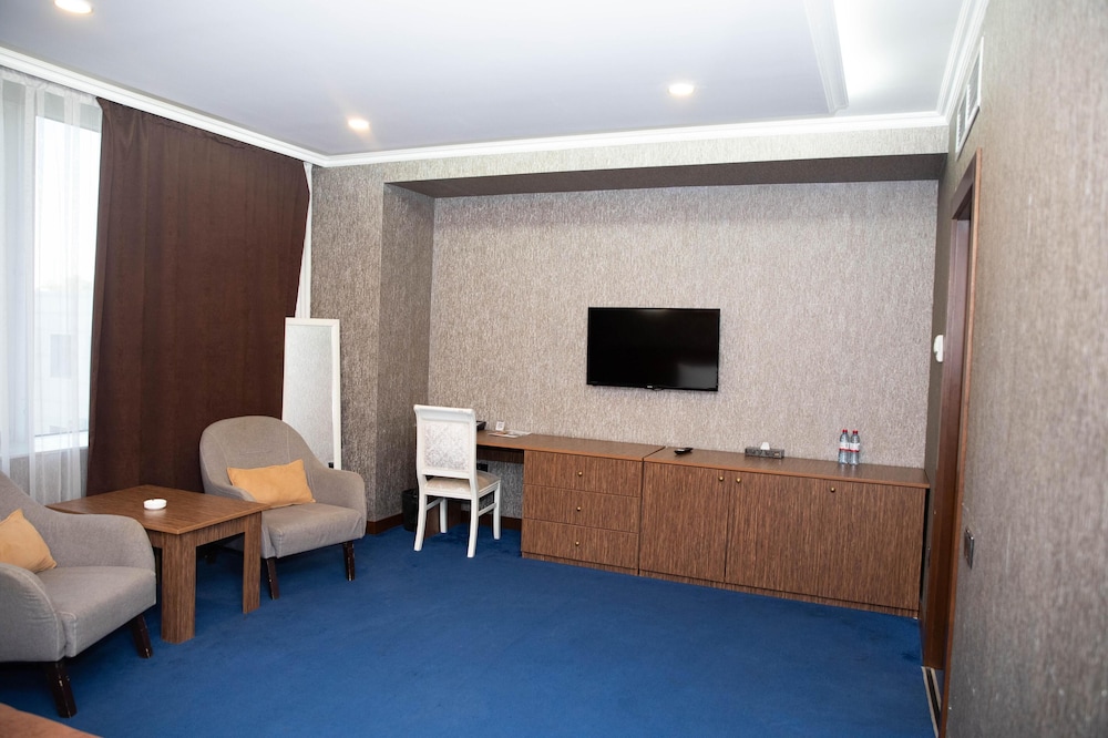 Innab Inn 41/53