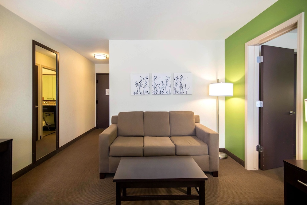 Sleep Inn & Suites Haysville - Wichita South 39/58
