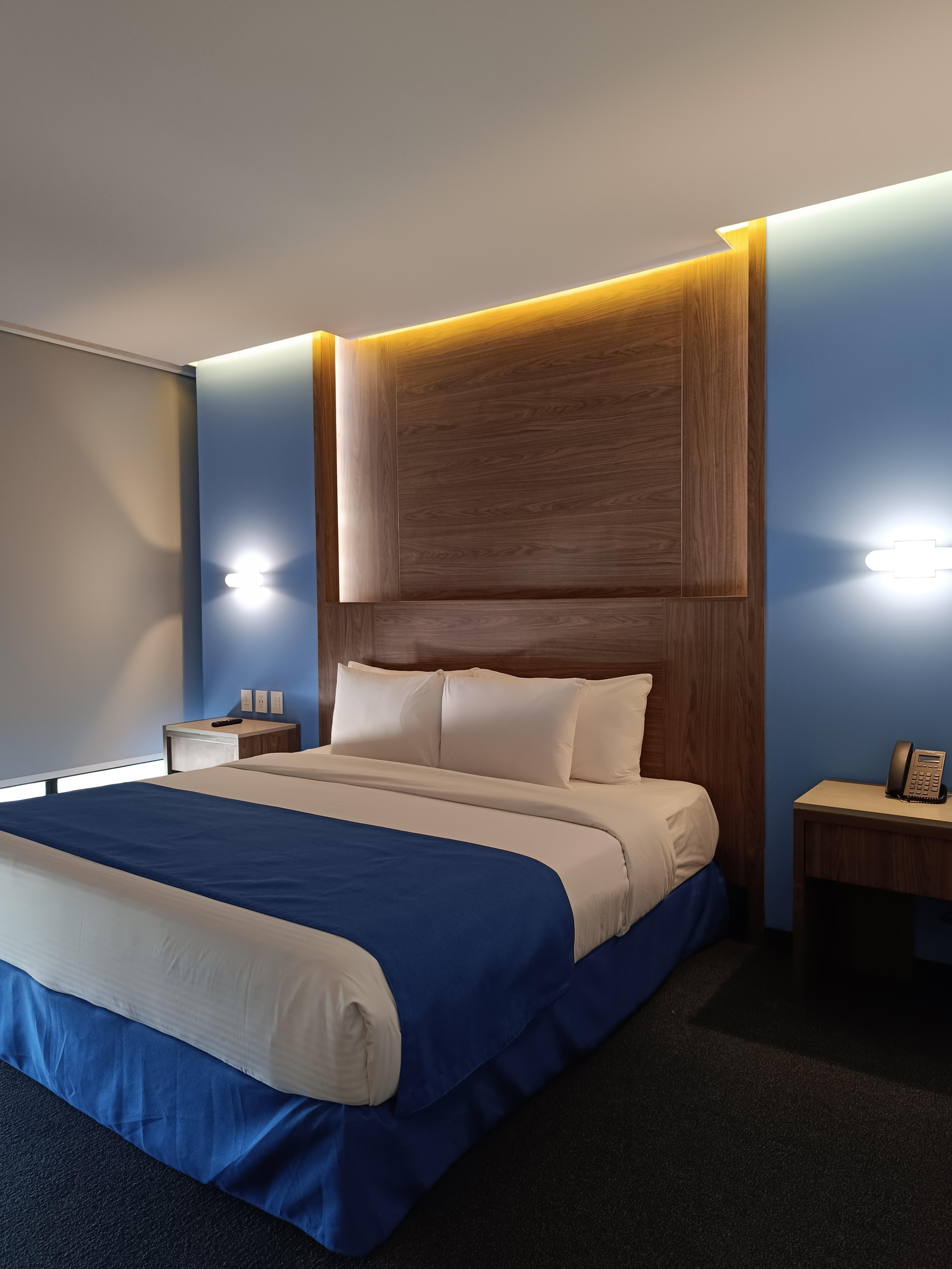 Executive, Suite, Single, Street View