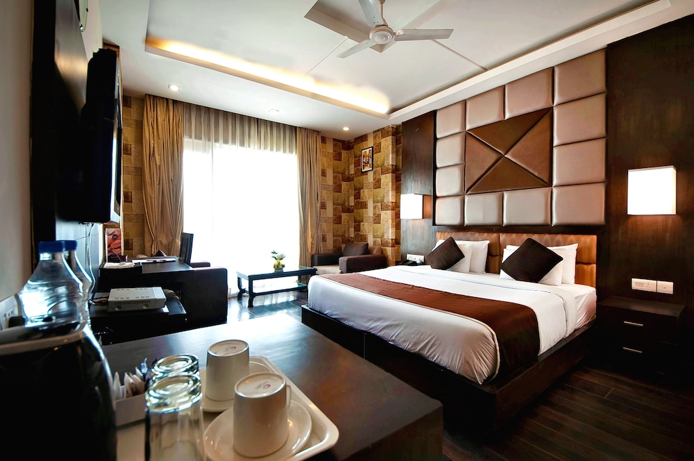 Hotel Golf View Suites 24/49
