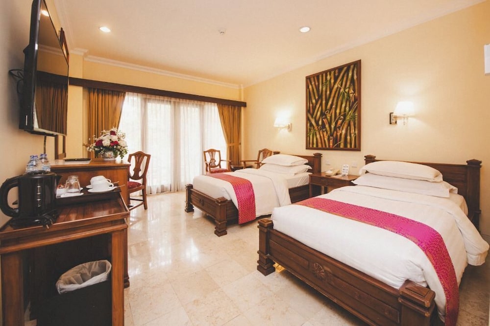 غرفة ديلوكس بسرير كوين، Hotel Kumala Pantai 6/8