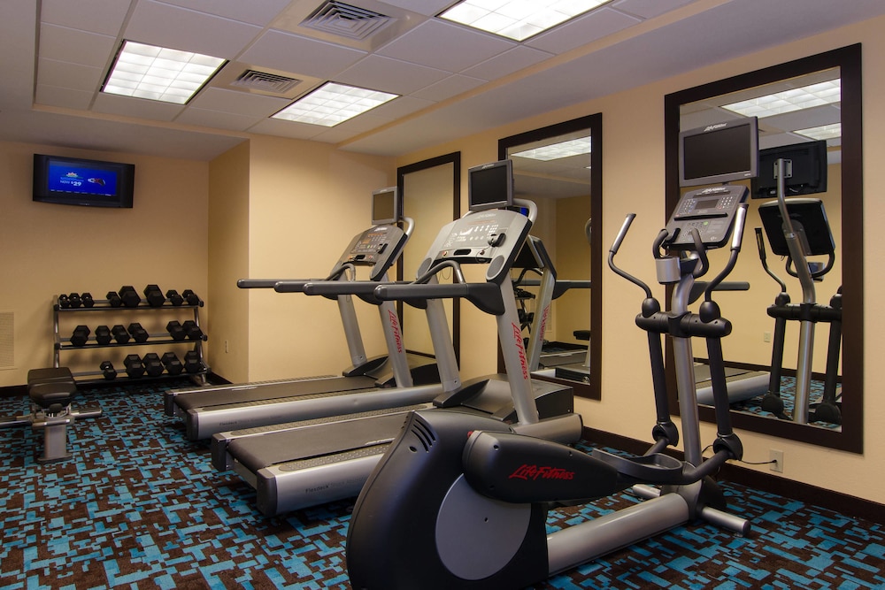 Fairfield Inn Hartsville 13/26