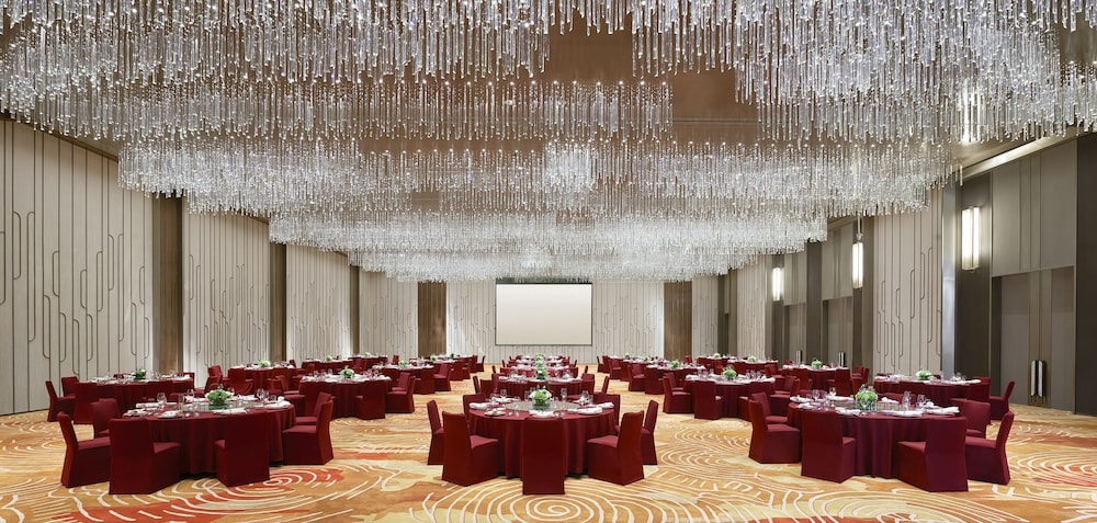 Hyatt Regency Beijing Shiyuan 33/40