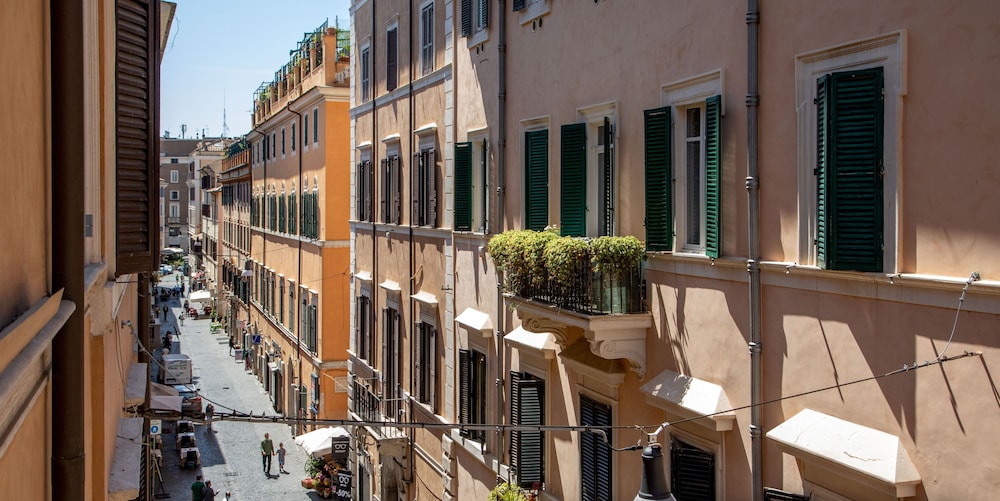 Condotti Palace 59/63
