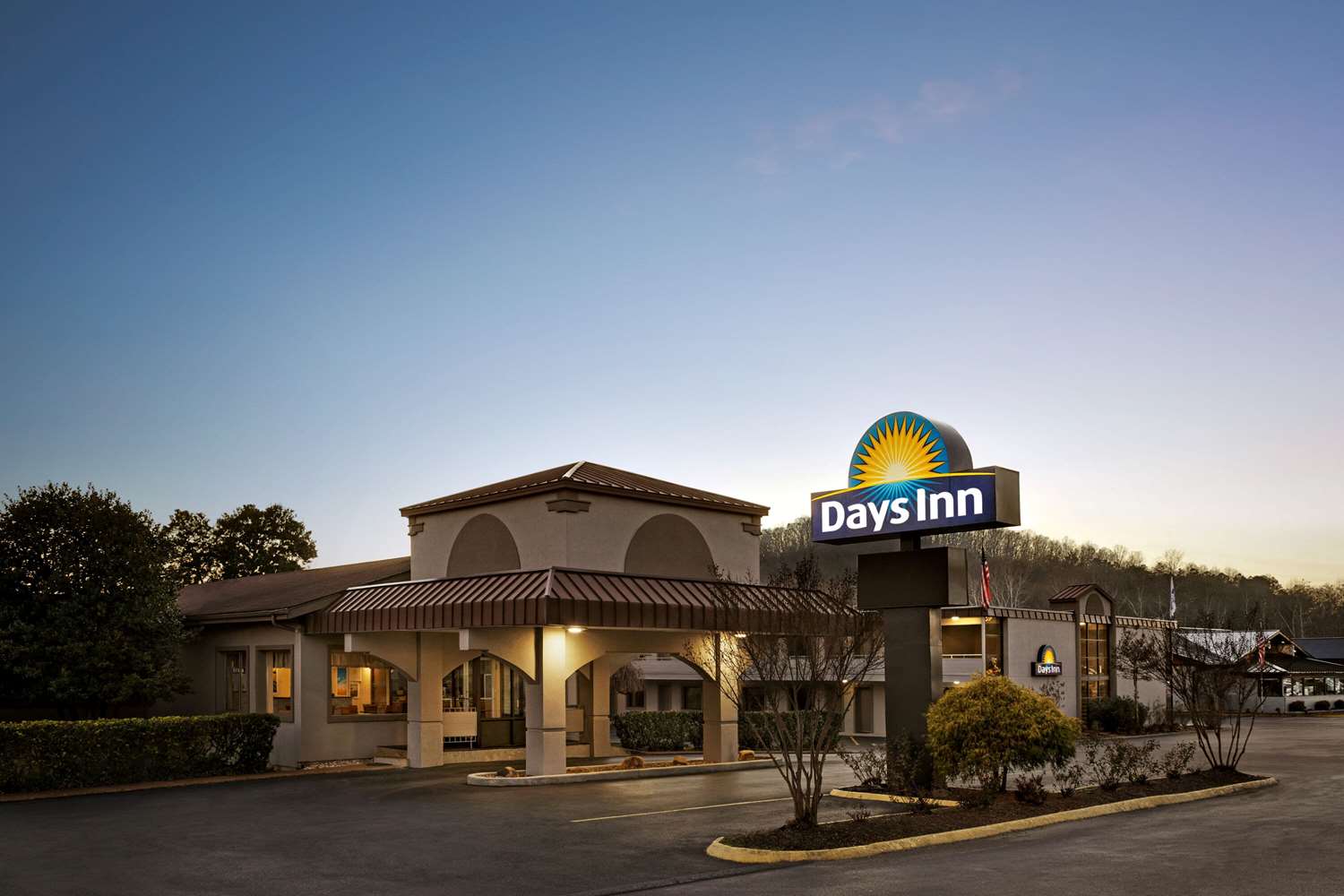 Days Inn by Wyndham Oak Ridge Knoxville 1/16