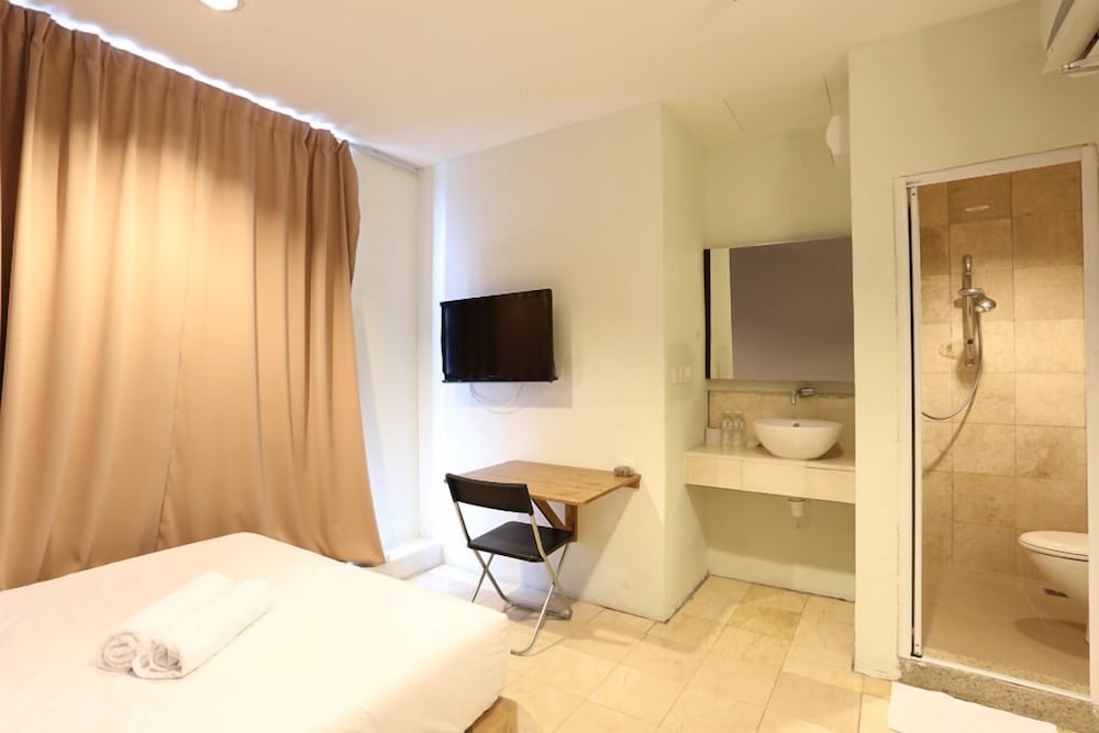 New Town Hotel USJ Sentral 17/25
