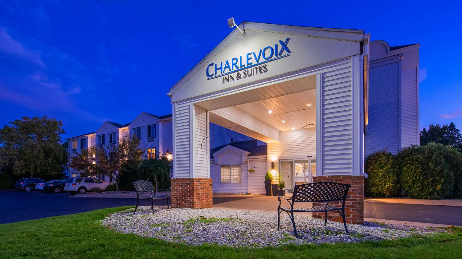 Charlevoix Inn Suites, SureStay Collection by Best Western 2/45