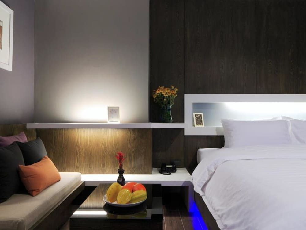 Bangkok Inter Place Hotel 29/72