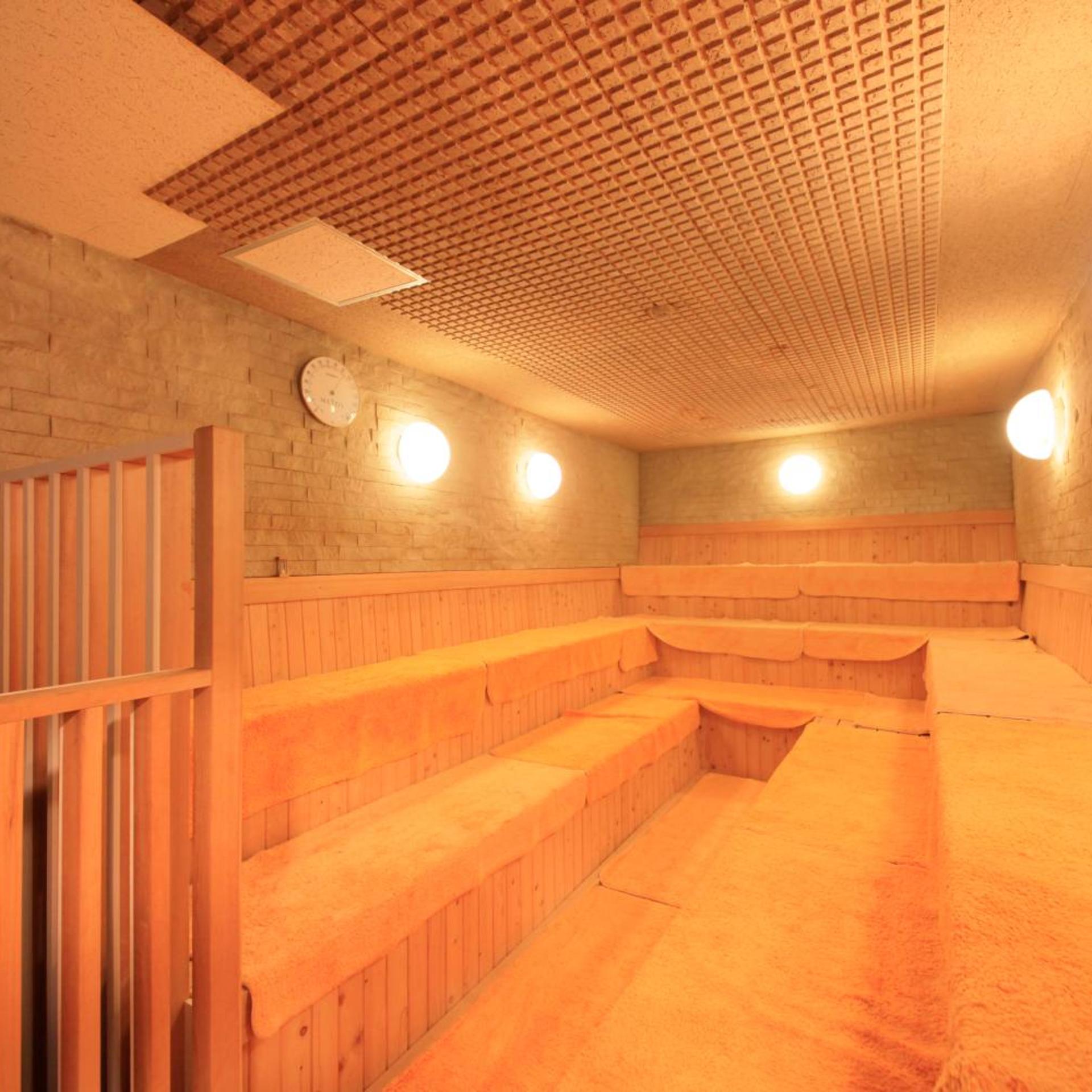 Ueno Station Hostel Oriental Ii (ex. Capsule and Sauna New Century - Caters to Men) 10/23