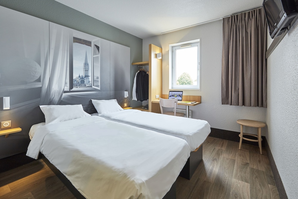 B&B Hotel Caen Memorial 10/33