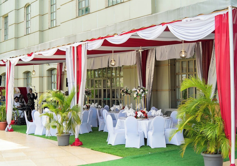 Hilton Malabo 2/46