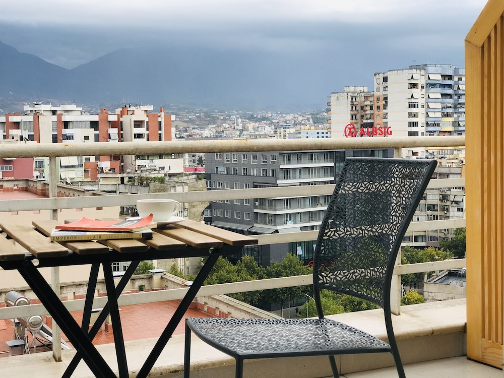 Choose Balkans Apartments 3/50