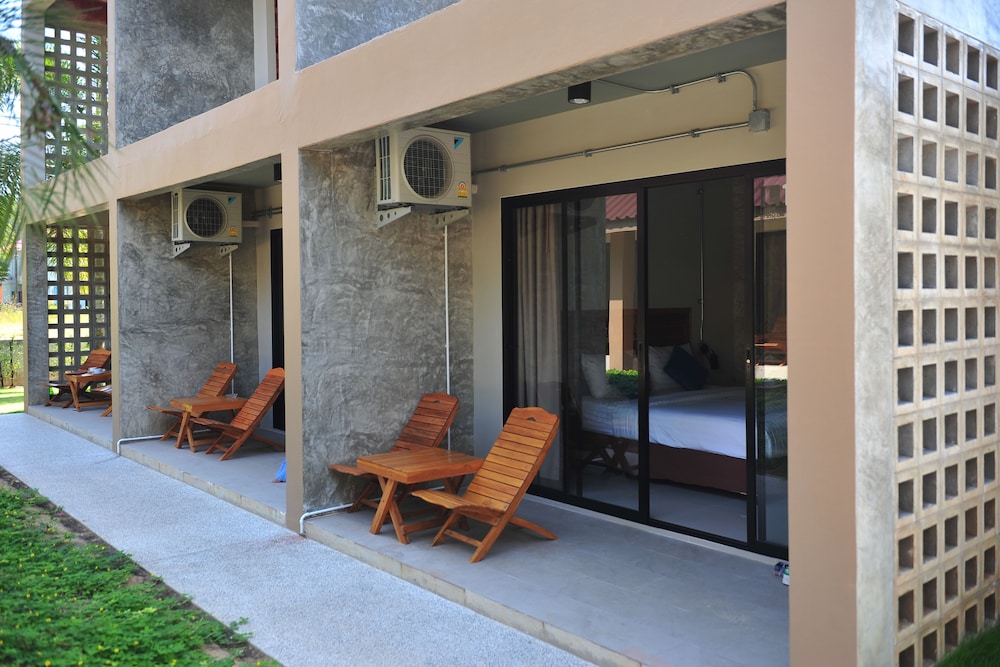 Light Khao Lak Resort 23/34