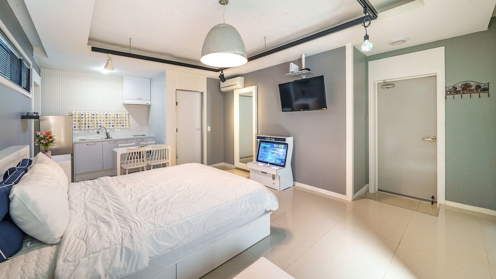 Gyeongju 20Th Street Pension 18/50