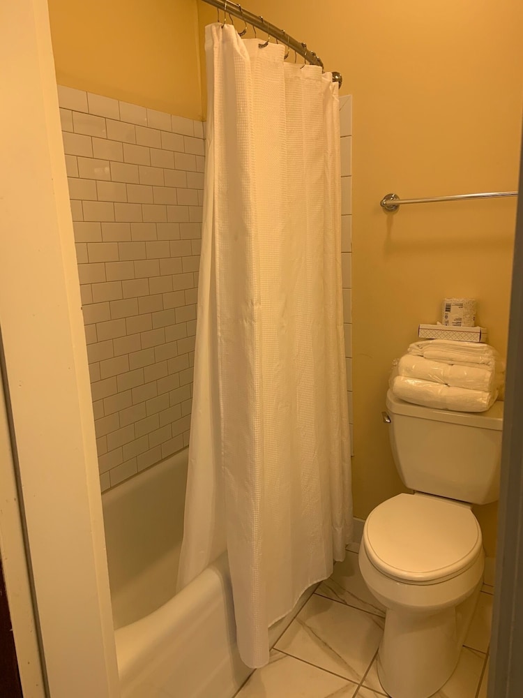 The Bethel Inn Resort 12/68