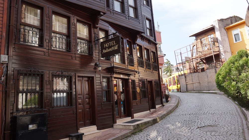 HOTEL SULTAN HILL 24/27