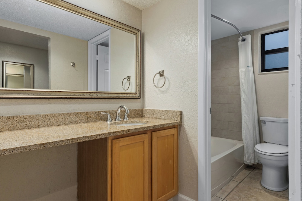 Club Wyndham Sea Gardens 48/49