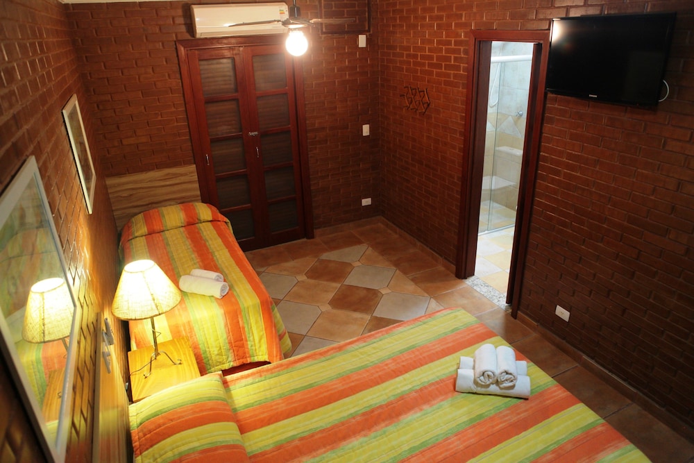 Hotel Pira Miuna 35/74