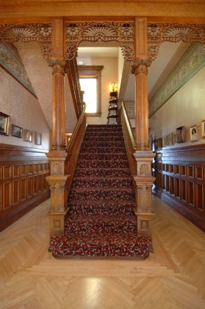 Amsterdams Curry Mansion Inn 43/72