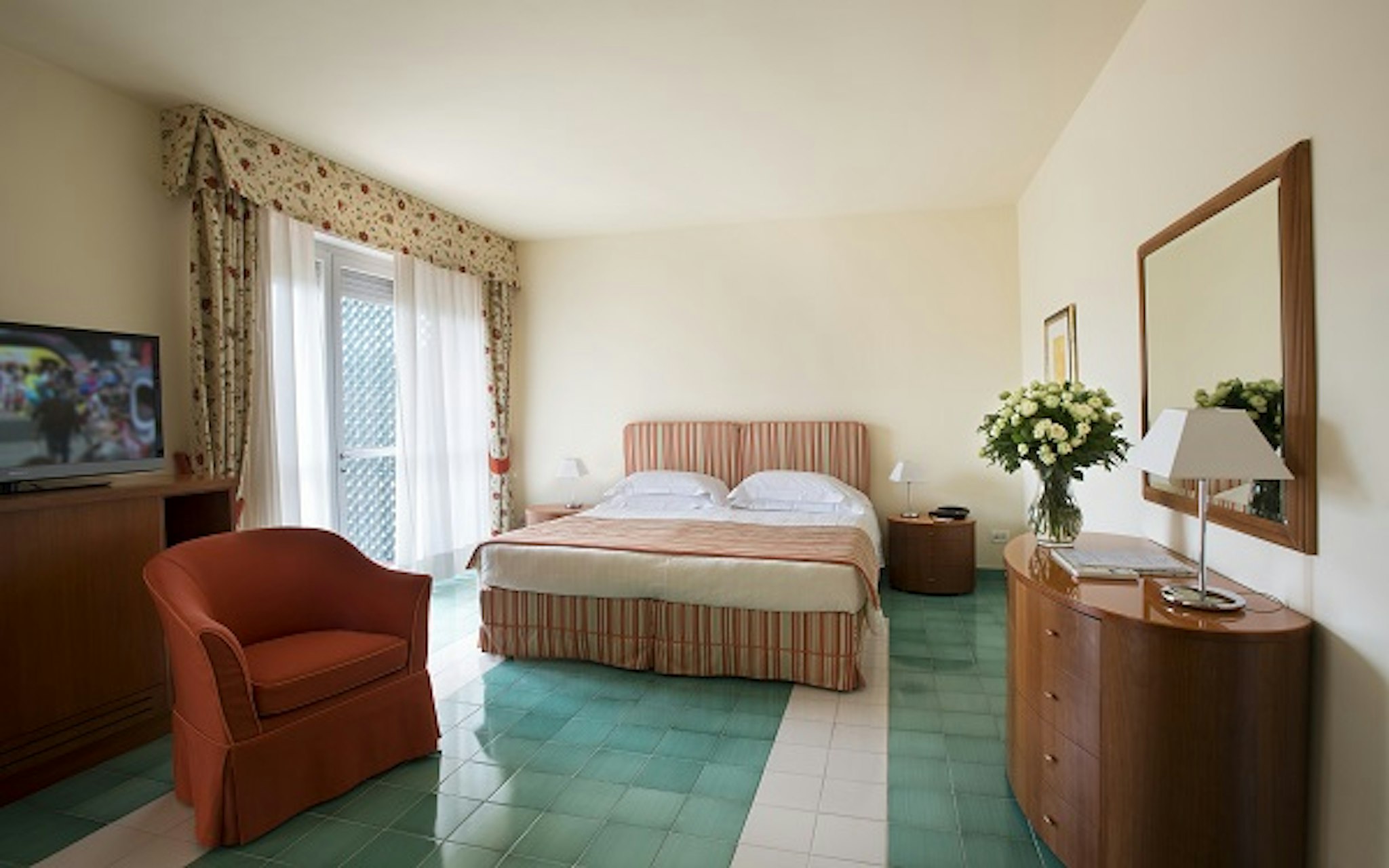 Hermitage Hotel And Resort 24/79