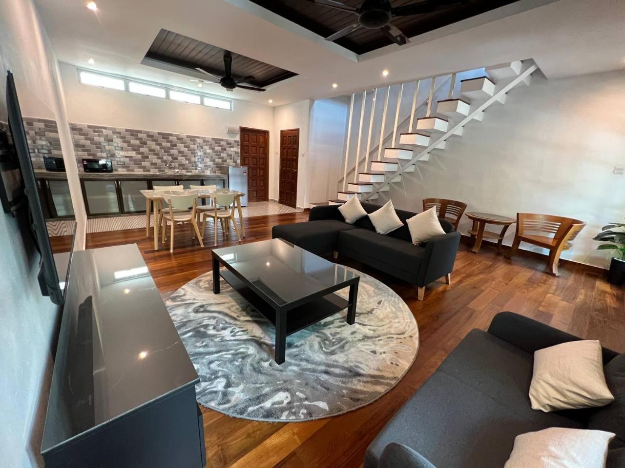 AIRIS SANCTUARY RESORT 36/54