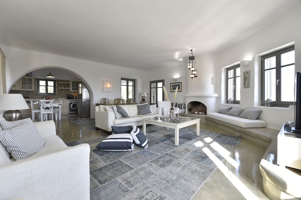 Naoussa Hills Boutique Resort- Adults Only (13+) 41/76