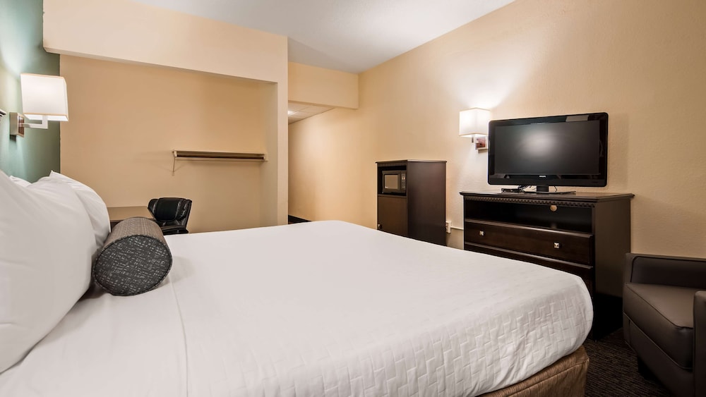 Best Western Gateway Grand 12/54