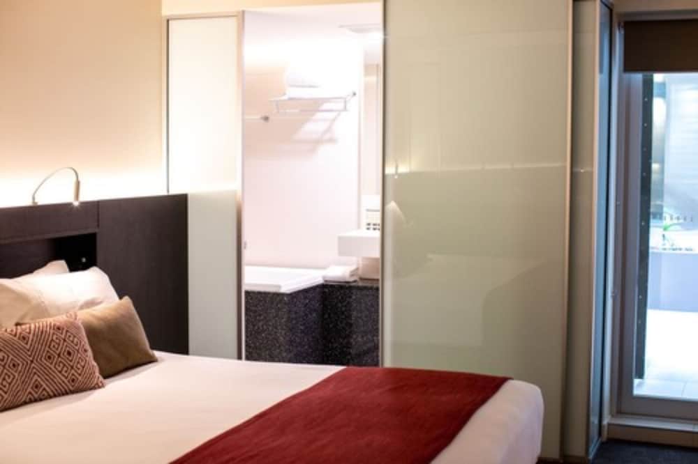 1 BEDROOM, DELUXE, APARTMENT, SEA VIEW