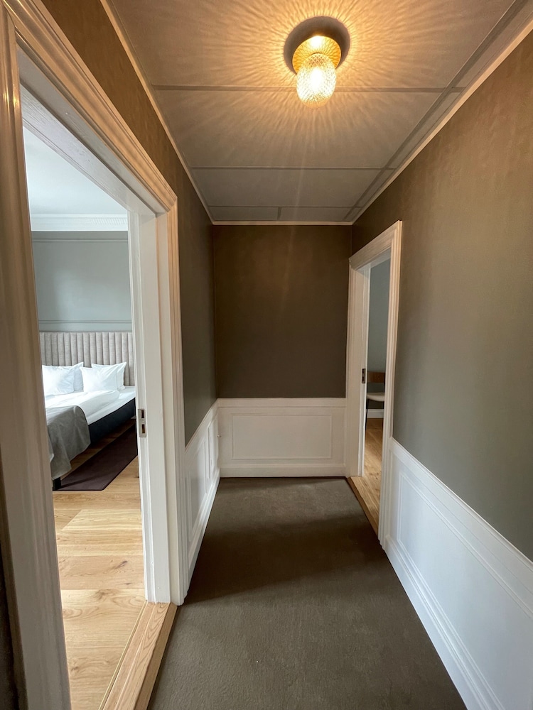 Hotel Sct Thomas 20/50