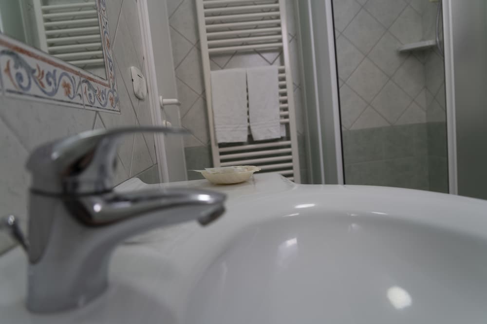 Hotel Adigrat 50/50