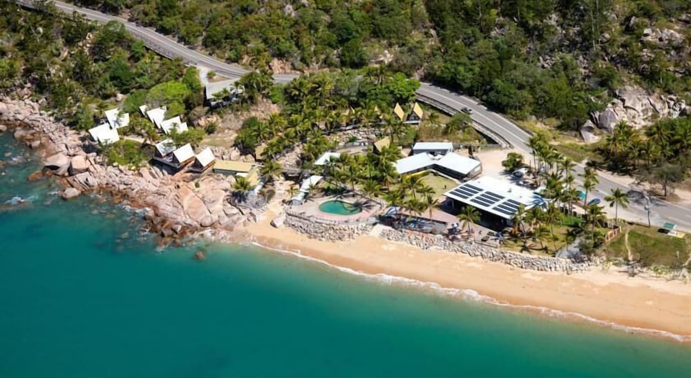 Nomads Magnetic Island - Adults only 44/50