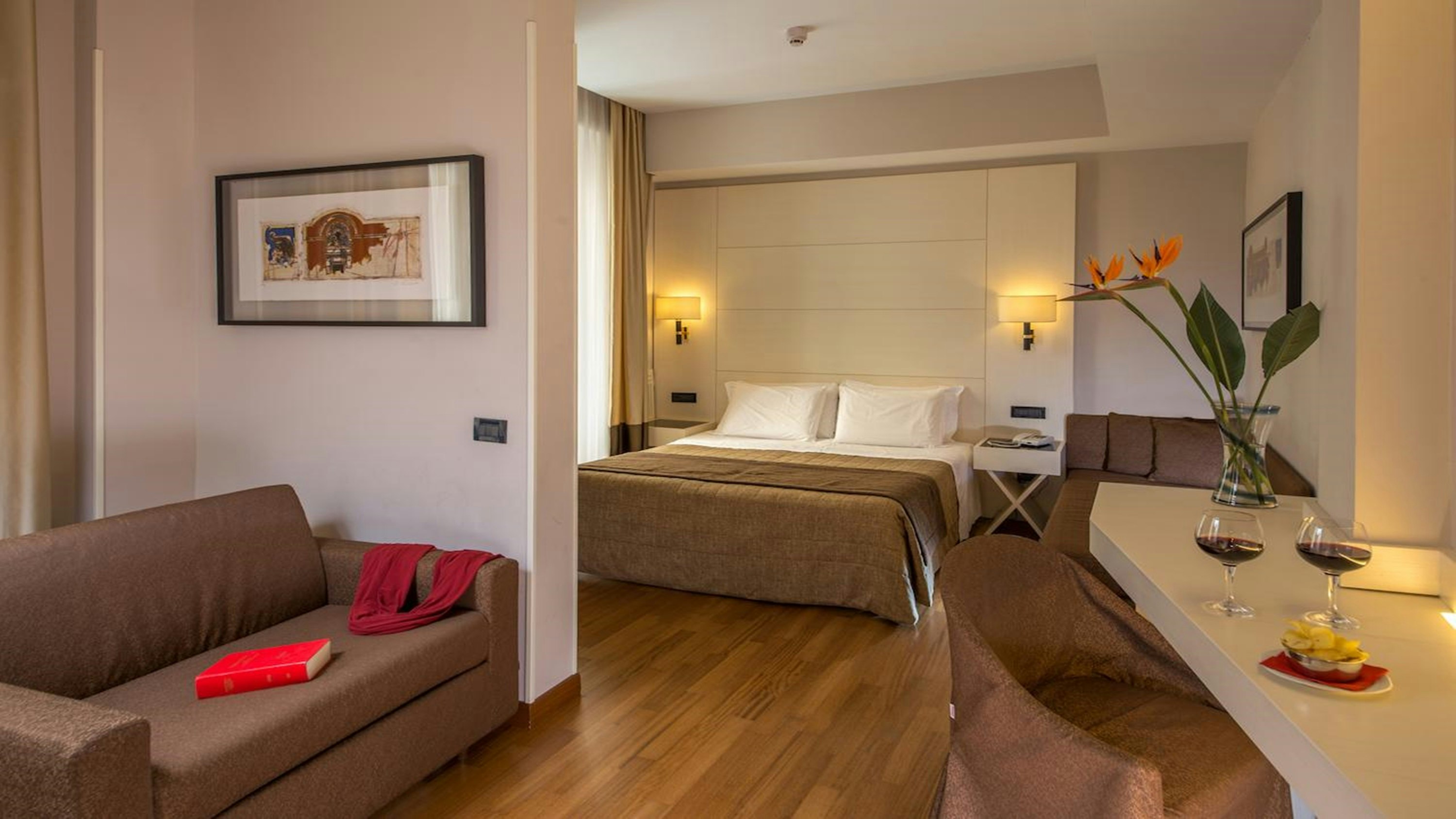 Oxford Hotel 44/64