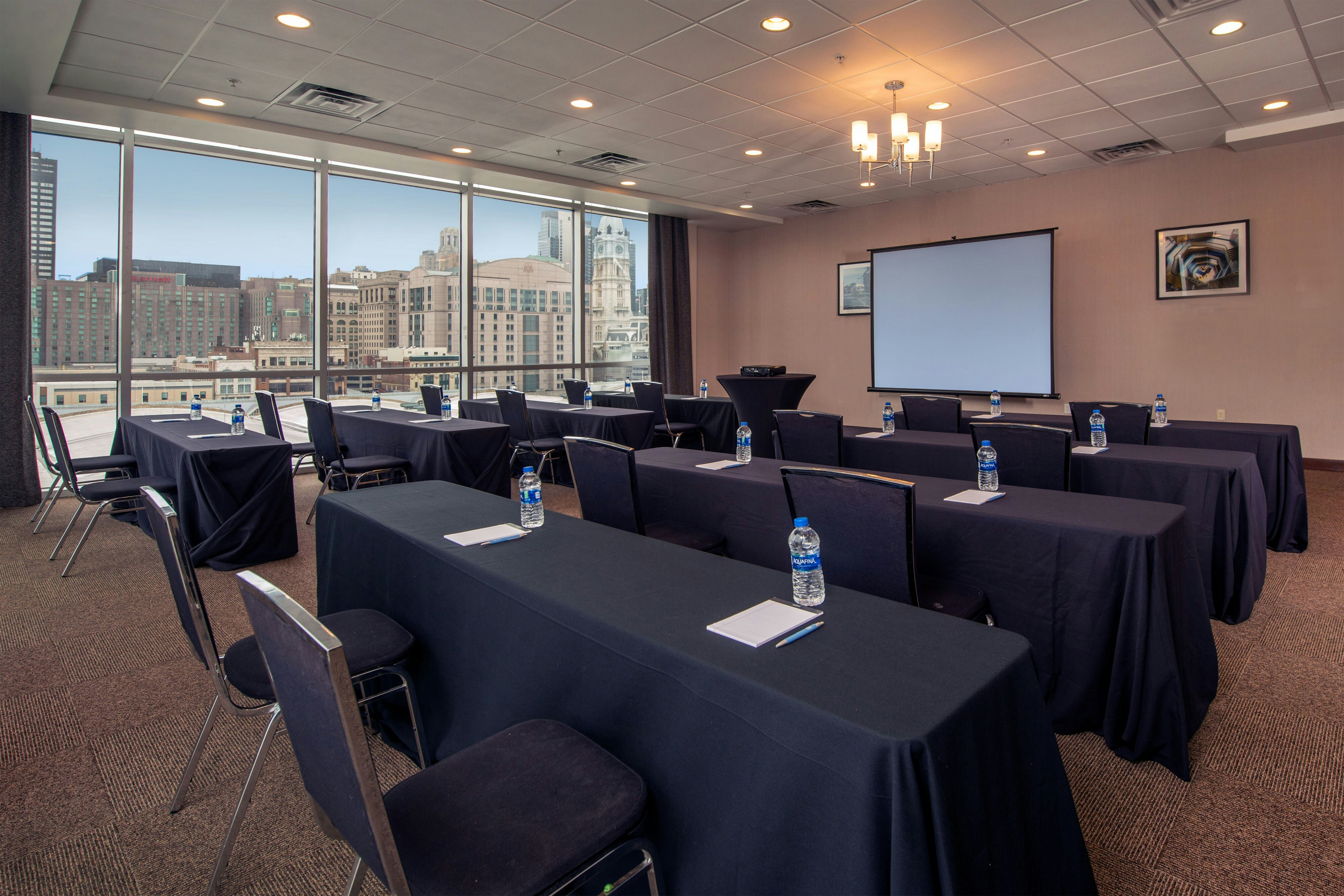 Four Points by Sheraton Philadelphia City Center 36/48