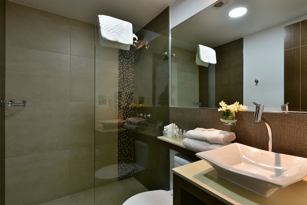 Hotel Gran Mariscal Quito 36/40