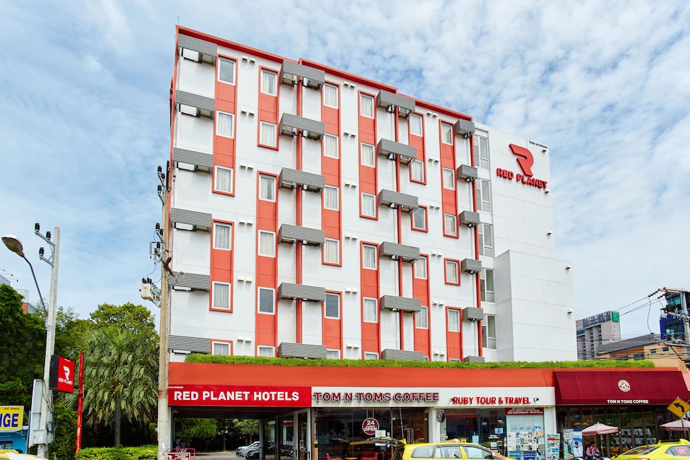 Easy Planet Pattaya in PATTAYA