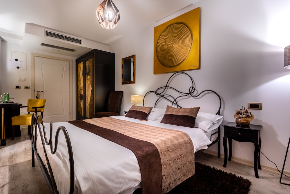 Heritage Hotel Forza 10/50
