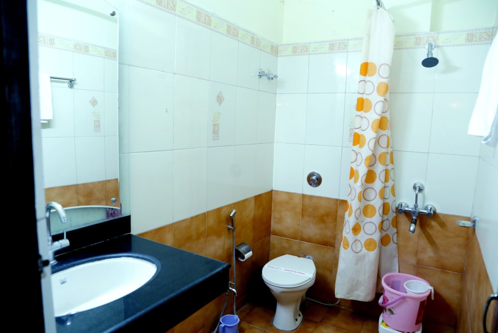 HOTEL PRAYAG INN 38/45